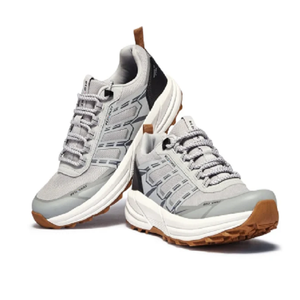 Travosole Grey White Trail Hikers pour hommes, baskets robustes pour la randonnée en plein air, chaussures de trekking offrant un bon maintien, chaussures à adhérence durable - Product Image 1