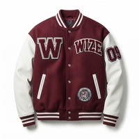 Vestes universitaires brodées sur mesure avec des patchs en chenille de qualité supérieure, tissu en laine durable, designs élégants, vestes pour hommes