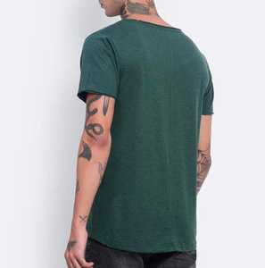 เสื้อยืดผู้ชาย STELLAR สีเขียวเข้ม แขนสั้น คอกลม สีพื้น ผ้าถัก เป็นมิตรกับสิ่งแวดล้อม ระบายอากาศได้ดี สวมใส่สบาย ทรงปกติ - Product Image 3