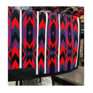 Manta de montar western negra, roja y morada con patrón Navajo, tejida a mano, de lana, contorneada, para equitación, accesorios de equitación - Product Image 2