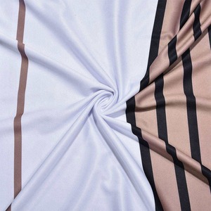 Ensemble t-shirt et short imprimé color block pour homme, col rond, séchage rapide, tenue décontractée d'été - Product Image 5