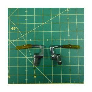 19-811 Looper HECHO EN TAIWÁN PIEZAS DE MÁQUINA DE COSER INDUSTRIAL PARA KANSAI ESPECIAL - Product Image 1