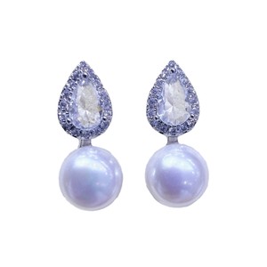 Boucles d'oreilles pendantes fines de style français haut de gamme pour femmes, polyvalentes, luxueuses, en forme de goutte d'eau, zircon, perle d'eau douce inspirée du style Ins - Product Image 5