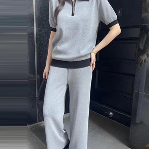 Conjunto de Ropa Urbana de Verano para Mujer 2026, Top Corto sin Mangas con Logotipo Personalizado, Pantalones Cortos de Punto, Estampado Floral, Conjunto de Dos Piezas Sexy para Club o Casual - Product Image 3