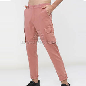 Pantalones Cargo Lavados de Diseño Único a Precio Mayorista para Hombre, Color y Talla Personalizados, Hechos en Pakistán - Product Image 2