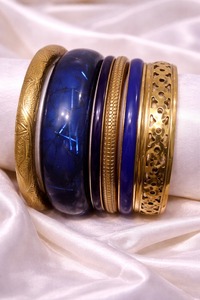 กำไลข้อมือโลหะเรซินไม้ธรรมชาติ ออกแบบด้วยรายละเอียดงานแฮนด์เมด สำหรับเครื่องประดับแฟชั่นลำลองและงานปาร์ตี้ของผู้หญิง - Product Image 6