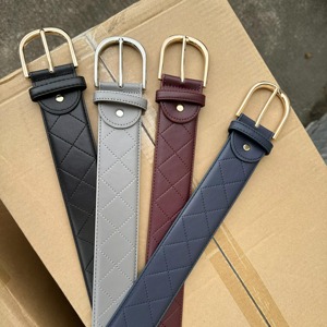 Ceinture décontractée en cuir véritable marron, bords cousus, trous ajustables, boucle en acier, écologique, durable, vintage, longueur personnalisable - Product Image 1