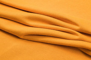เสื้อฮู้ดผู้ชายสีเบจ ทรงปกติ ผ้าฟลีซโพลีเอสเตอร์ มีกระเป๋าหน้า เหมาะสำหรับฤดูหนาว สไตล์สตรีทแวร์ ระบายอากาศได้ดี - Product Image 6