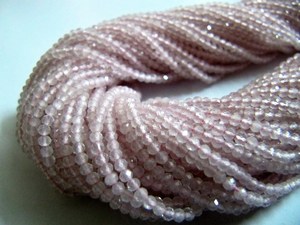 Cuentas de Cuarzo Rosa Natural de 2mm, Hilo de 13 pulgadas de largo, Cuentas Microfacetadas - Product Image 2