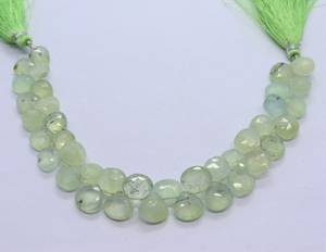 Cuentas facetadas de prehnita natural AAA en forma de corazón de 9 a 10 mm, cuentas de piedras preciosas de prehnita, hilo de 8 pulgadas, forma de corazón facetada de alta calidad - Product Image 3