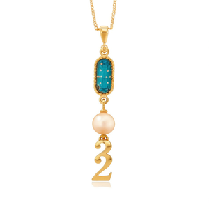 Pendentif chaîne plaqué or 18 carats avec pierres autrichiennes, turquoise et perle, design vintage chrétien numéroté - Product Image 2