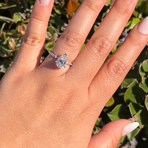 Anillo de Diamante Cultivado en Laboratorio de Corte Redondo de 1.65 Quilates, Oro Blanco de 14k con Baño de Rodio, Clásico para Compromiso y Boda, Gran Venta - Product Image 6