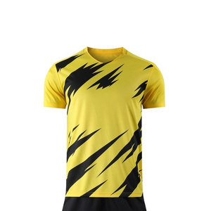 Uniformes de football de qualité supérieure, écologiques, 100% polyester, sublimés, imprimés sur mesure, antibactériens, respirants, à séchage rapide, col en V - Product Image 3