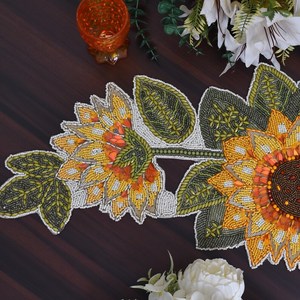 Mantel individual rectangular de algodón hecho a mano con bordado de hoja de palma para decoración del hogar y comedor, ideal para manualidades. - Product Image 2