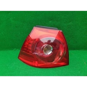 Feu arrière gauche d'occasion pour Golf 1K6945095E - Product Image 1