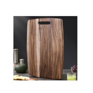Tabla de cortar clásica hecha a mano de madera de acacia personalizada al por mayor para uso doméstico y hotelero tabla de cortar de bambú duradera para alimentos - Product Image 1
