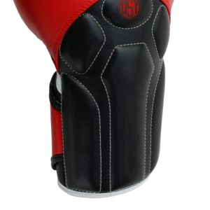 นวมชกมวยหนังสังเคราะห์ 12oz 14oz 16oz  บุนวมป้องกันข้อนิ้ว  รองรับข้อมือ  ซับเหงื่อ ระบายอากาศได้ดี สายรัดข้อมือปรับได้ - Product Image 4