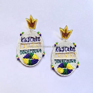 ต่างหูทำมือสไตล์โบฮีเมียนประดับลูกปัดรูปดอกไม้ ดีไซน์รูปแก้วไวน์สำหรับวันหยุด พร้อมเข็มขัดลายซานต้า เครื่องประดับโดดเด่นสำหรับทุกเพศ เหมาะเป็นของขวัญ - Product Image 2