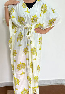 Vestido Kaftan de Algodón Estampado para Mujer, que Combina Estampados Clásicos, Comodidad Relajada y un Toque de Moda Moderna - Product Image 2