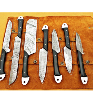 Juego de 7 Cuchillos de Chef de Acero de Damasco Hechos a Mano con Mangos Negros, Profesionales para Cocina, Corte, Rebanado y Picado - Product Image 6