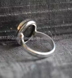 Anillo de declaración hecho a mano de plata de ley 925 de alta calidad, joyería de piedras preciosas ovaladas simples para aniversarios y fiestas - Product Image 4