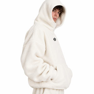 Sweat-shirt pour homme blanc à col rond avec empiècements taupe et détails de passepoil sur les manches, pull décontracté, logo personnalisé, fabricant de sweats à capuche en gros aux États-Unis - Product Image 5