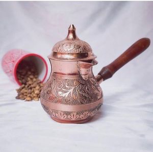หม้อกาแฟตุรกี Cezve Ibrik ทรงกลม ตัวเครื่องโลหะ ดีไซน์แบบตะวันออก พร้อมหูจับสีทอง สำหรับชงกาแฟ - Product Image 2