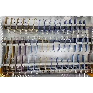 Système d'extracteur cervical Black Belt ACDF avec jeu de lames en titane – Kit d'instruments chirurgicaux réutilisables pour la colonne cervicale - Product Image 2
