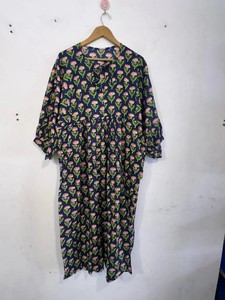 Robe longue mi-longue à col profond imprimée à motifs floraux, tenue d'été de plage pour femmes, robe longue d'été en coton - Product Image 4