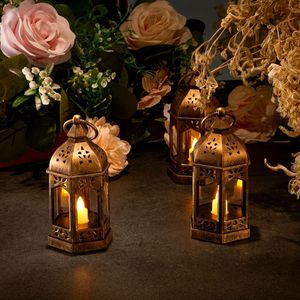 Set di 12 Lanterne LED Senza Fiamma a Batteria, Decorative per Interni ed Esterni, da Appendere a Parete o Portico - Product Image 5