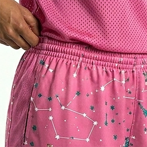 Tenue de basketball facile à porter, design actuel, qualité supérieure, respirante, pour usage régulier. - Product Image 6