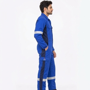Overol de Seguridad Térmico de Alta Visibilidad con Tiras Reflectantes, Tela Resistente, Ajuste Cómodo, para la Industria de la Construcción - Product Image 3