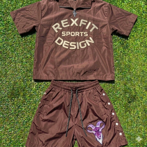 Conjunto Corto de Chaqueta Cortavientos de Nailon Directo de Fábrica, Traje Deportivo con Cremallera para Hombre, Chaqueta Cortavientos con Pantalones Cortos de Cintura Elástica - Product Image 1