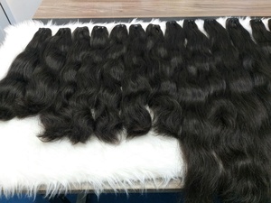 Paquete de Cabello Humano de Alta Calidad, Doble Trama, Cabello Natural Ondulado, Virgen, Sin Procesar, Ideal para Extensiones de Cabello y Pelucas - Product Image 3