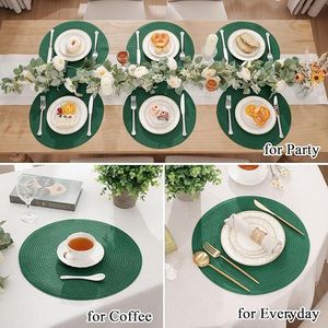Juego de Manteles Individuales Trenzados de Algodón y Poliéster Verde Oscuro de 15 Pulgadas, 6 Piezas, Lavables, para Mesa de Cocina, Comedor, Navidad - Product Image 3