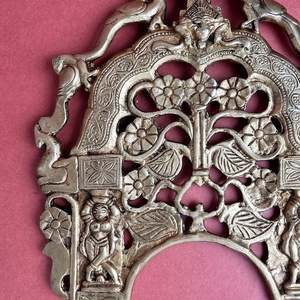 Fabriqué à la main en laiton Prabhavali Design Floral tenture murale traditionnelle décor à la maison cadeau spirituel pièce maîtresse - Product Image 2