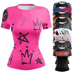 Vente en gros de rashguards à manches courtes pour filles, imprimés numériquement avec logo personnalisé, pour MMA, BJJ, Jiu Jitsu, natation, pour femmes - Product Image 1