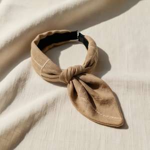 ที่คาดผมผ้าเย็บมือแบบชนบทที่คาดผมผ้านุ่มหรูหราน้ำหนักเบาพร้อมตะเข็บช่างฝีมือสำหรับแบรนด์บูติก - Product Image 1