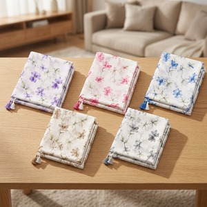 Pañuelo para la Cabeza con Borlas y Estampado Floral Étnico - Pañuelo Largo Bohemio Transpirable y Elegante Accesorio Hijab Moderno - Product Image 3