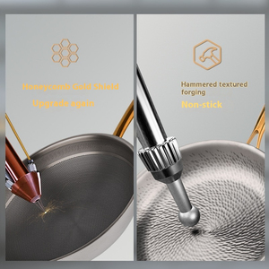 Ensemble de woks traditionnels pour une expérience culinaire authentique avec un grand espace de cuisson, une finition durable et des poignées confortables. - Product Image 5