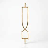 Balustre d'escalier géométrique moderne en or, mât décoratif en métal pour escalier intérieur de luxe et design d'intérieur résidentiel