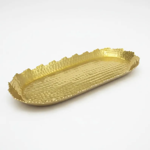 Plat de service long en métal doré, fait main, poli, design glamour, motif uni, pour fêtes - Product Image 1