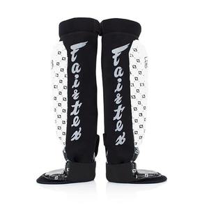 Protector de Espinillas Fairtex para Entrenamiento de Muay Thai y Kick Boxing, Más Vendido - Product Image 2