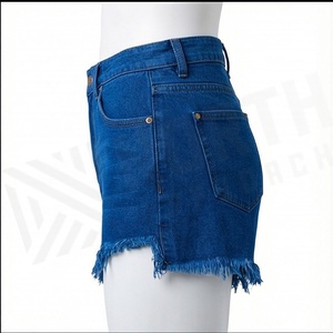 Shorts en jean tendance à bords effilochés pour femme – Élégants, décontractés, couleur personnalisable, taille haute, bas de tenue streetwear pour femme - Product Image 3