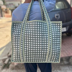 Cotton Quilted Tote Bag Handmade Eco Friendly Reusable Shopping Bag For Daily Essentials And Travel At Wholesale Price - Product Image 1