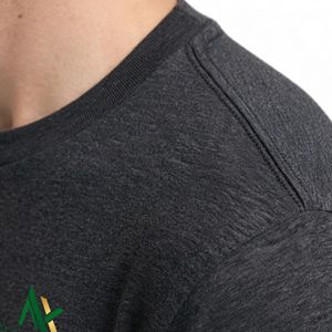 Camiseta informal de manga corta con cuello redondo para hombre, color gris oscuro, con estampado gráfico de foto de Bulldog realista - Product Image 5