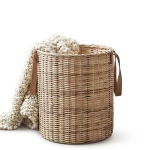 Round <b>Rattan</b> <b>Baskets</b> Wholesale Handmade Woven <b>Storage</b> Organizer for Home Retail Display OEM Manufacturer with Durable Designs - Product Image 4