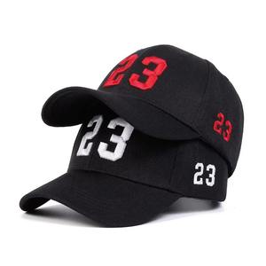Casquette de baseball personnalisée en gros avec logo brodé 3D, couleur personnalisée, luxe, déchirée, classique, sangle réglable, unisexe, 100% coton - Product Image 1