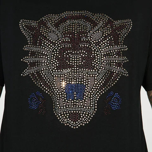 T-shirt en strass pour homme en matière durable, prix de gros, logo/couleurs personnalisés, anti-plis, de haute qualité - Product Image 5