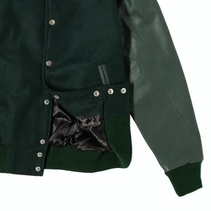 Veste bomber universitaire respirante en laine molten 100% avec logo personnalisé, manches en cuir de vachette véritable, pour l'hiver - Product Image 3